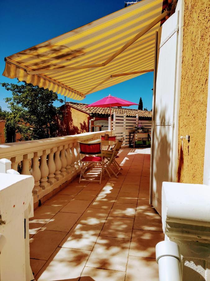 Les Chenes Chez Jo Et Aime Bed & Breakfast Regusse Exterior photo